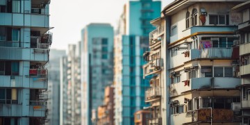 物业真的归房改局管吗？